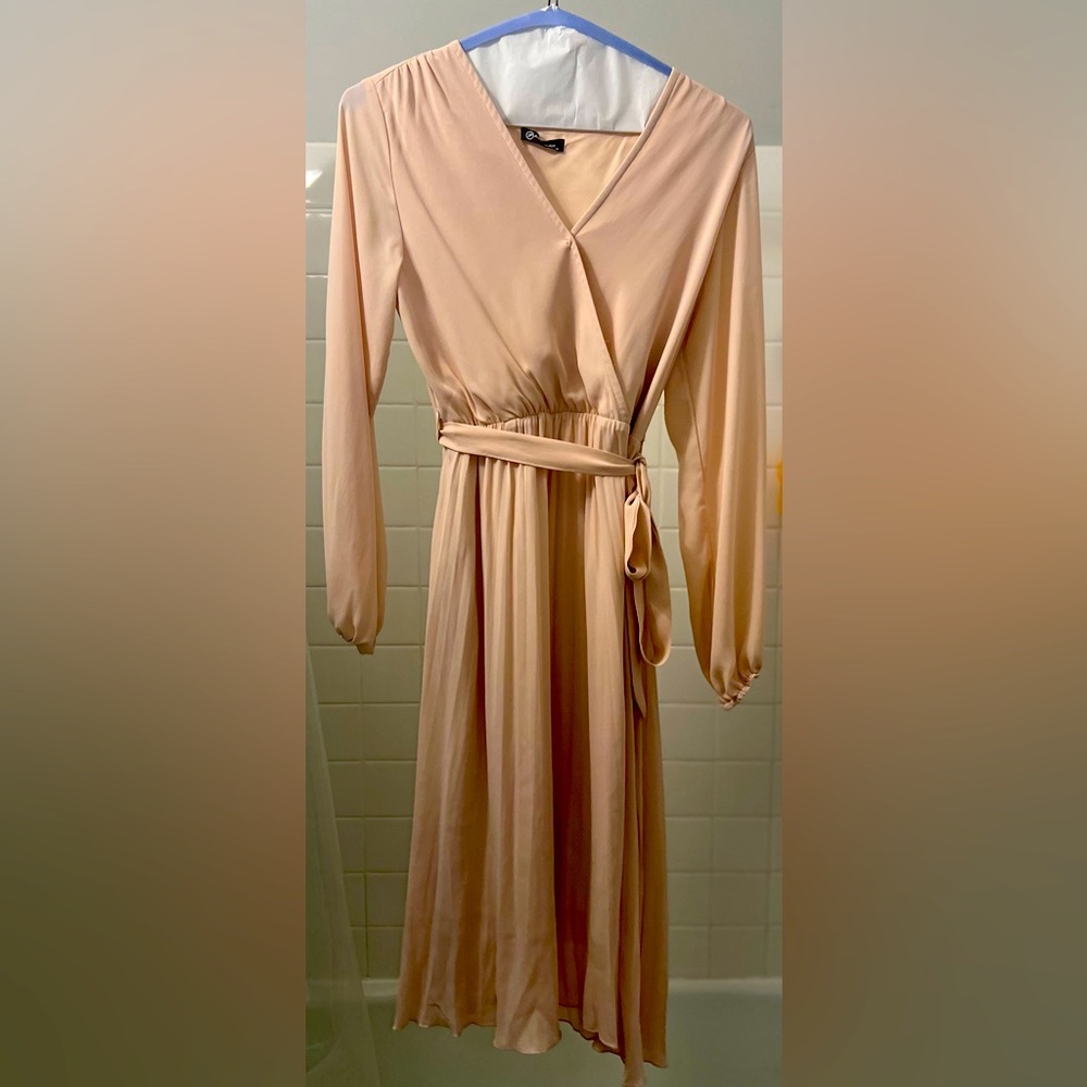 Two Quite Luxury dresses for the price of one! Ballet pink and emerald green